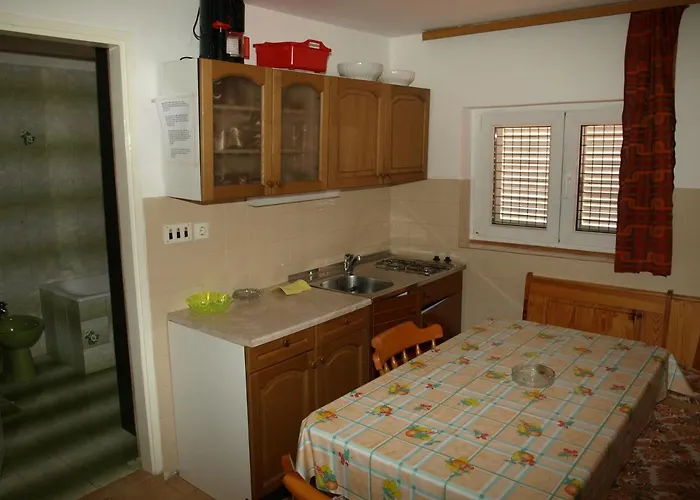 Apartman By The Sea - 12322 *